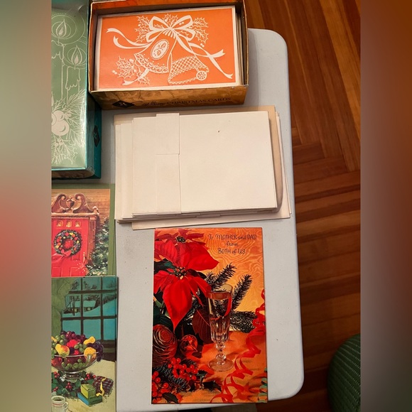 Vintage Christmas Card Collection - Picture 4 of 10